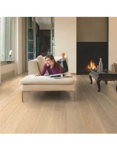 Quick Step. Largo. Roble Barnizado Blanco